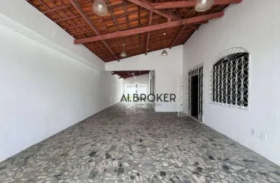 Na cidade dos funcionário casa com 3 dormitórios, 253 m² - venda por r$ 990.000 ou aluguel por r$ 5.716/mês - cidade dos funcionários - fortaleza/ce