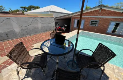 Casa 02 quartos para alugar temporada em coroados guaratuba parana