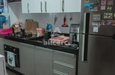 Apartamento à venda com 2 quartos 1 suíte, 64m² em coqueiros florianópolis