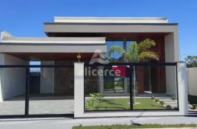 Casa alto padrão com 147m² - 3 dormitórios i 1 suíte i 2 vagas de garagem - loteamento vivendas dos açores - sertão do maruim. são josé/sc