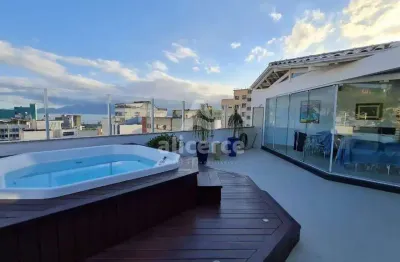 Cobertura à venda com 3 quartos 1 suíte, 173m² em centro florianópolis