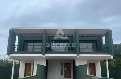 Casa à venda com 3 quartos 1 suíte, 145m² em ribeirão da ilha florianópolis