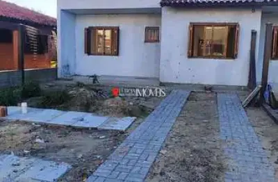 Casa geminada no centro de balneário pinhal – r$ 275.000,00
