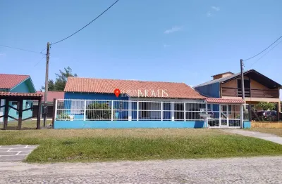 Casa no centro de balneário pinhal a 1 quadra do mar – r$ 538.000,00