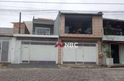 Imóvel composto por 2 casas: uma delas é um sobrado com kitnet e a outra é uma casa individual, 238 m² por r$ 750.000 - jardim rincão - arujá/sp