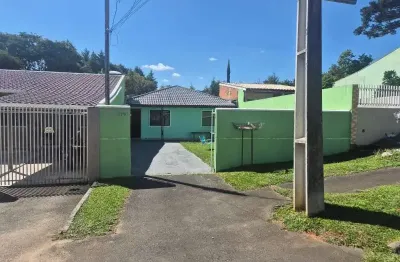 Casa à venda na Rua Odorico Marszalek, 219, Porto das Laranjeiras, Araucária