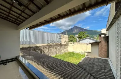 Casa com 3 quartos à venda na Vila Isa, Governador Valadares 