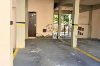 Descubra o seu novo lar no coração do bairro Grã-Duquesa, em Governador Valadares! Este imóvel encantador oferece a combinação perfeita entre conforto e praticidade, com 2 dormitórios bem distribuídos