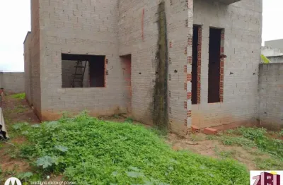 Casa à venda em boituva-sp: residencial água branca, 2 quartos, 1 banheiro, 1 vaga, 69 m² de conforto!