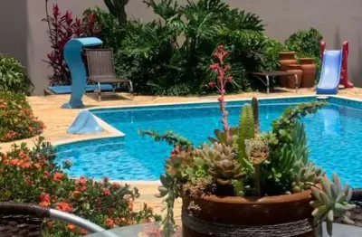 Chácara em condomínio fechado em cerquilho, com piscina, 03 dormitórios.