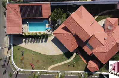 Linda residência em um dos condomínios mais nobres de boituva.