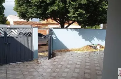 Casa para locação em boituva-sp, jd oreana: 3 quartos, 1 suíte, 1 sala, 4 banheiros, 3 vagas de garagem - 154m²