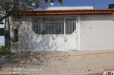 Casa à venda em boituva-sp, residencial água branca! 2 quartos, 2 salas, 2 banheiros, 2 vagas de garagem, 81m².