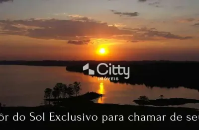 Terrenos a partir de 2.000 m² em um condomínio com vistas para a serra do mar e a represa do iraí, cercado pela natureza.