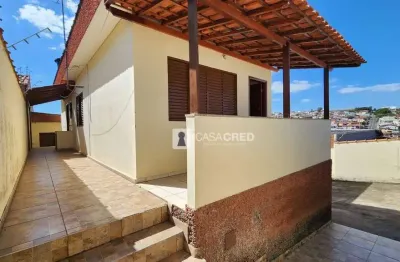 Casa com 3 quartos à venda no Santa Maria, Varginha 