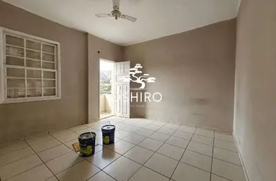 Casa com 2 quartos para alugar na Rua Teixeira de Freitas, Campo Grande, Santos