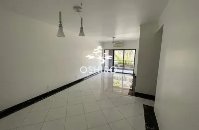Lindo apartamento de 02 dormitórios+ dependência revertida no canal 05 , próximo à praia!