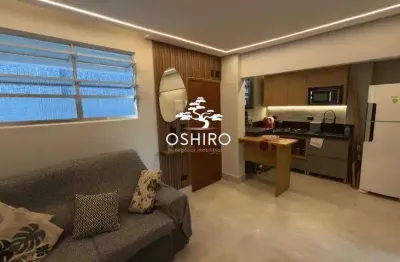 Apartamento à venda – 2 dormitórios – 1 quadra da praia – reformado e mobiliado