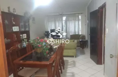 Apartamento na Ponta da Praia com 3 quartos, sol nascente e poente