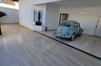 Casa com 4 quartos à venda na rua pioneiro joão barthman, 95, parque residencial mário sabino, penápolis, 200 m2 por r$ 750.000