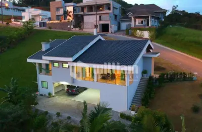 Casa com 4 quartos à venda no imigrantes, guabiruba , 250 m2 por r$ 1.490.000