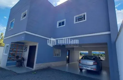 Casa com 4 quartos à venda no azambuja, brusque , 239 m2 por r$ 1.325.000
