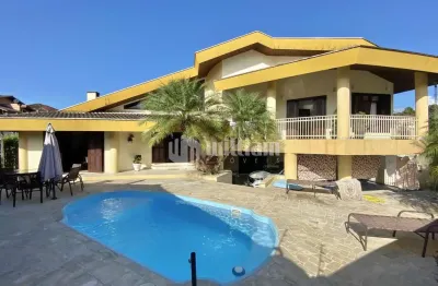 Casa com 4 quartos à venda no centro i, brusque , 297 m2 por r$ 2.499.000