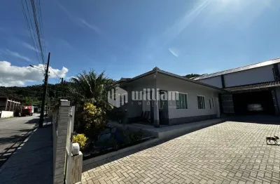 Casa com 3 quartos à venda no bateas, brusque , 81 m2 por r$ 1.199.000