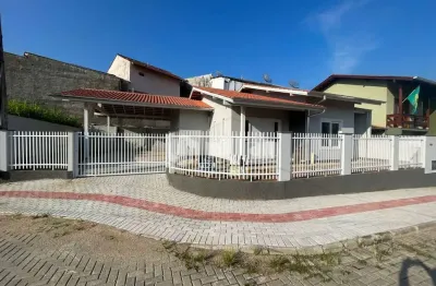 Casa com 3 quartos à venda no tomaz coelho, brusque , 118 m2 por r$ 589.000