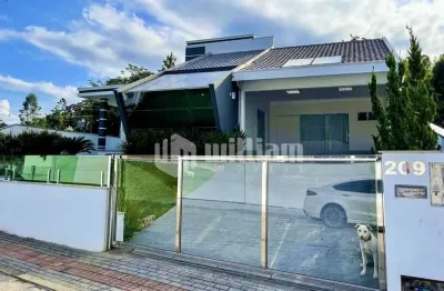 Casa com 2 quartos à venda no centro, guabiruba  por r$ 1.200.000
