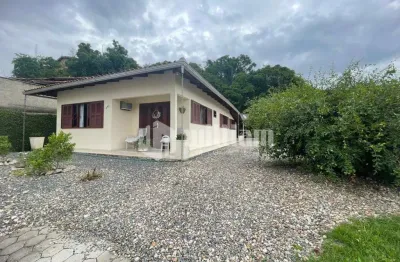 Casa com 3 quartos à venda no carmelo, são joão batista , 98 m2 por r$ 550.000