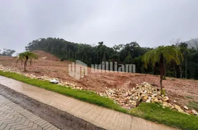 Terreno à venda no Bateas, Brusque 