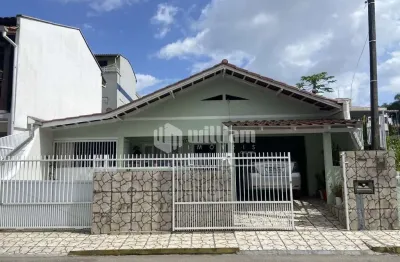 Casa com 3 quartos à venda no nova brasília, brusque , 153 m2 por r$ 550.000