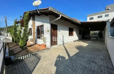 Casa com 3 quartos à venda no dom joaquim, brusque , 148 m2 por r$ 629.000