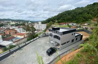Casa com 3 quartos para alugar no águas claras, brusque , 172 m2 por r$ 4.500