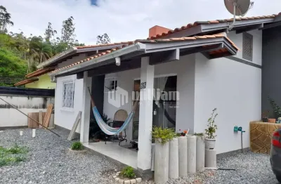 Casa com 3 quartos à venda no limeira baixa, brusque  por r$ 450.000