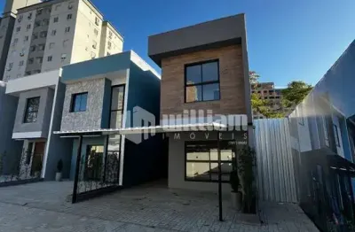Casa em condomínio fechado com 3 quartos à venda no santa terezinha, brusque , 92 m2 por r$ 690.000