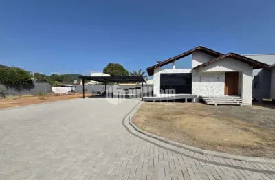 Casa com 3 quartos à venda no são pedro, guabiruba , 161 m2 por r$ 1.595.000
