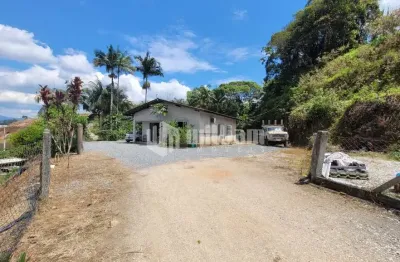 Casa com 3 quartos à venda no limeira baixa, brusque  por r$ 750.000