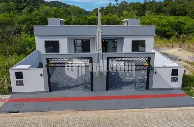 Casa com 2 quartos à venda no Limeira Baixa, Brusque , 72 m2 por R$ 440.000