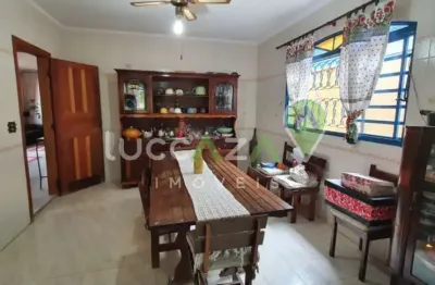 Casa à venda em são josé dos campos-sp, bairro bom retiro: 3 quartos, 1 suíte, 2 salas, 3 banheiros, 2 vagas, 280m².