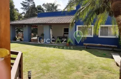 Imperdível oportunidade de adquirir uma casa de luxo no condomínio lagoinha em jacareí-sp, com 3 quartos, 2 suítes e 6 vagas de garagem!