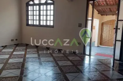 Imperdível casa à venda em jacareí-sp, jardim do portal! 3 quartos, 1 suíte, 2 salas, 2 banheiros, 2 vagas de garagem, 136 m².