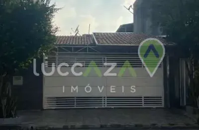 Imperdível oportunidade de adquirir casa com 3 quartos e suíte em Residencial Santa Paula, Jacareí-SP!