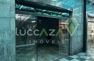 Ponto Comercial de Alto Padrão no Centro de Jacareí-SP: 2 Salas, 22,00 m² de Área Disponíveis para Locação!