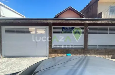 Imperdível oportunidade: Casa à venda em Jacareí-SP, Parque Meia Lua, 3 quartos, 3 banheiros, 2 vagas, 200m² de área. Aproveite!