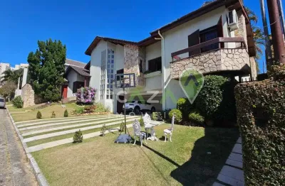 Casa de luxo em condomínio na vila zezé em jacareí-sp: 4 quartos, 4 suítes, 3 salas, 7 banheiros, 6 vagas, 550m². venda ou locação!