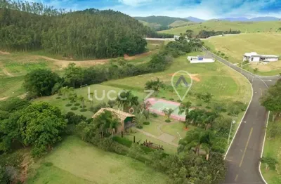 Terreno de 1.000m² em condomínio no Centro de Paraibuna-SP: Oportunidade única de investimento!