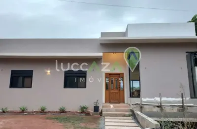 Casa para venda em Igaratá-SP: 3 quartos, 1 suíte, 2 salas, 2 banheiros, 3 vagas na garagem, 250m². Venha conferir!