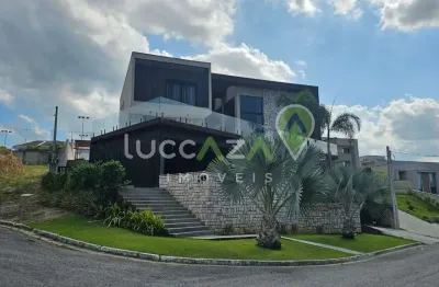 Imóvel de luxo em condomínio de alto padrão: Casa com 4 quartos, 1 suíte, 3 salas, 6 banheiros, 30 vagas e 1.446,70 m² em Jacareí-SP.